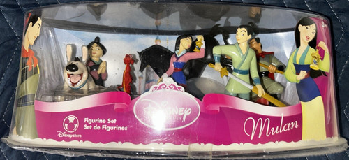 Disney store mulan set - disney,